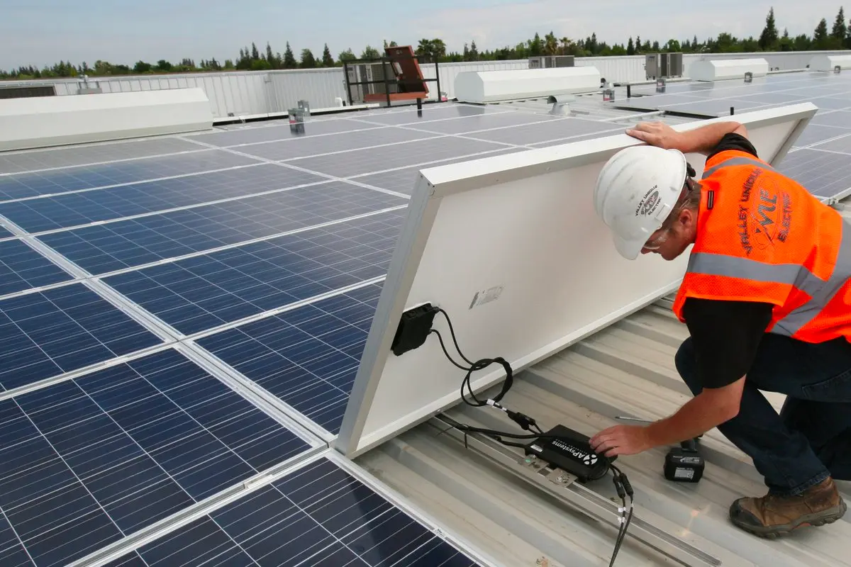 Why Microinverters Are Ideal for Residential Solar Systems?